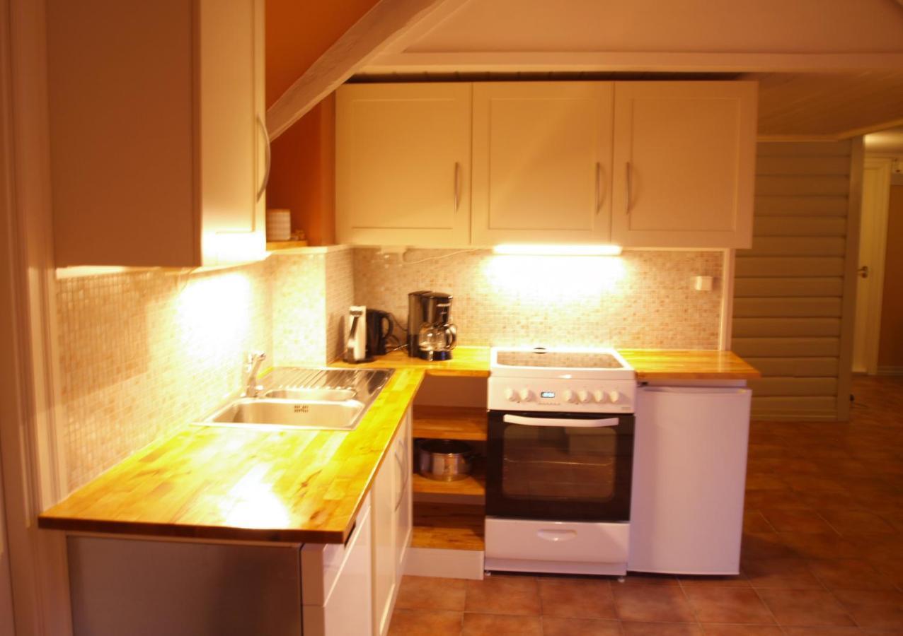 5 Bedrooms, Large Apartment With Nice View And Nature Herand Exterior foto